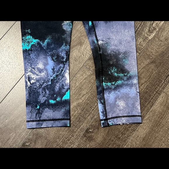 RARE Milkyway Denim Luon Crop Wonderunders - Picture 7 of 10